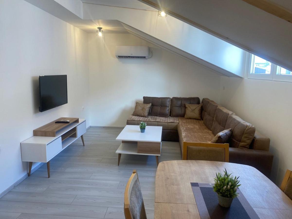 Apartments Naumovski Ohrid Quarto foto